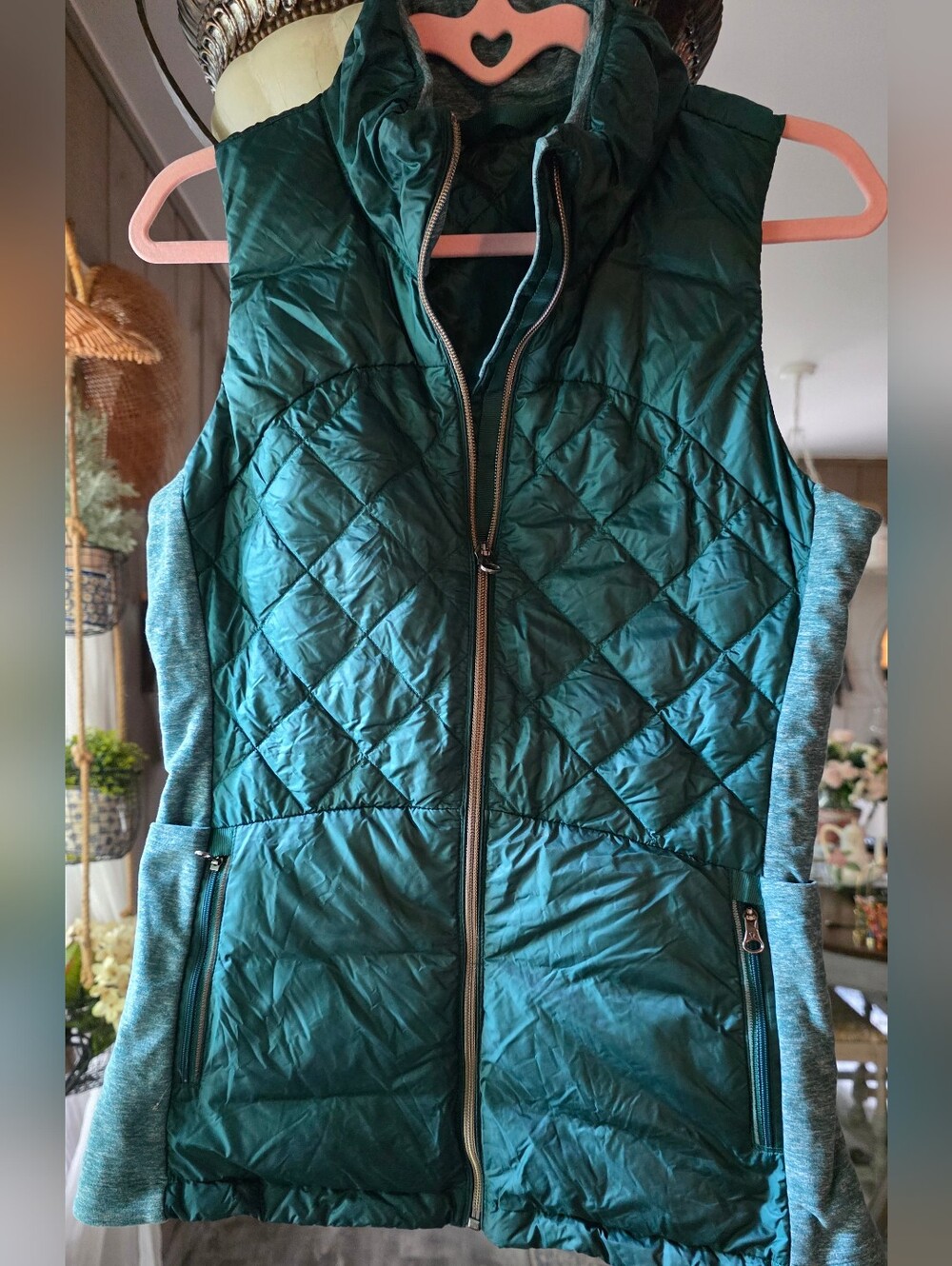 Lululemon Down For A Run Vest Forage Teal